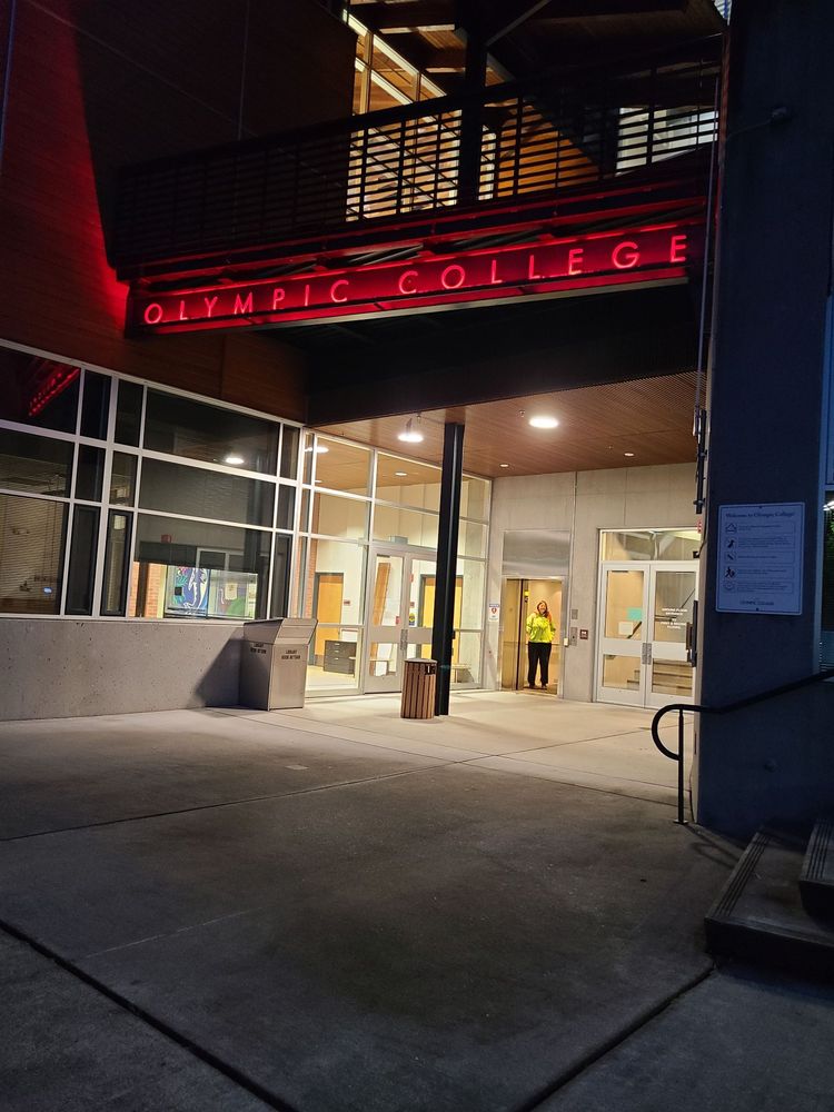 Community living and student services near Olympic College.